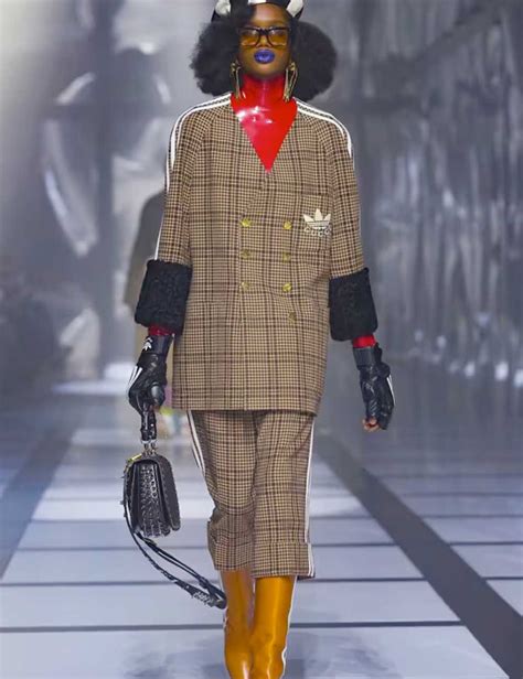 sfilata gucci milano settembre 2022|sfilata Gucci 2023.